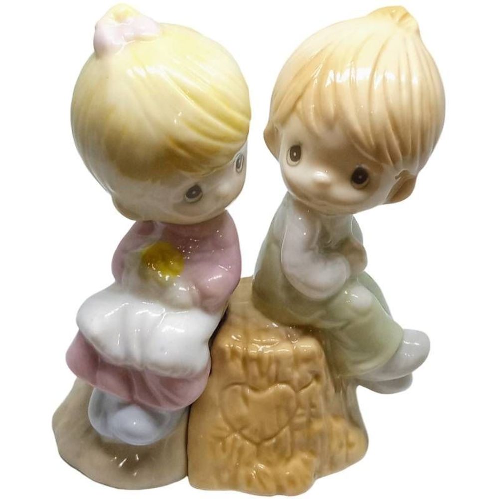 Enesco 1993 Precious Moments vintage salt & pepper shakers pre-owned no box